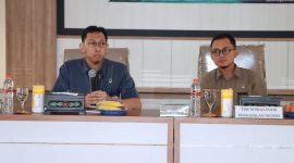 Foto:Ketua PN Sumenep Arie Andhika Adikresna.,S.H.,M.H saat memberikan sosialisasi
