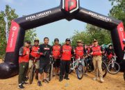 Di lepas Bupati Sumenep, Ratusan Peserta Fun Bike jelajahi Bumi Jokotole Di lepas Bupati Sumenep, Ratusan Peserta Fun Bike jelajahi Bumi Jokotole
