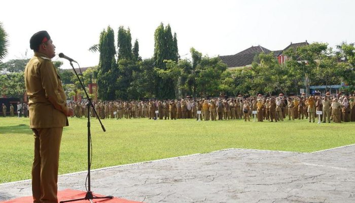 Pimpin Apel Gabungan, Bupati Minta ASN Tingkatkan Disiplin