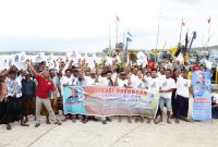 KOMPAK: Nelayan se-Lamongan mendukung Ganjar di Pilpres 2024. (Foto: Heri Wicaksana)