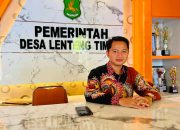 Sekdes Lenteng Timur: Indonesia ini tidaklah diterangi oleh obor besar yang ada di Jakarta namun diterangi oleh lilin-lilin kecil yang ada di Desa