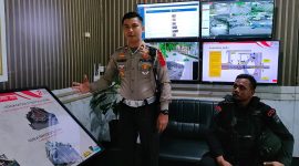 Wakasatlantas Polrestabes Surabaya, Kompol Randy. (Foto: Heri Wicaksono)
