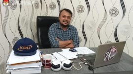 Rafiqi, Divisi SDM dan foto: Parmas KPU Sumenep ini. 