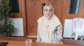 Foto:Lismawati, Kepala Desa Jate, Kecamatan Gili Genting