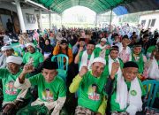 Sukarelawan Santrine Abah Ganjar Merajut Silaturahmi Bersama Santri dan Ulama di Daerah Tapal Kuda Sukarelawan Santrine Abah Ganjar Merajut Silaturahmi Bersama Santri dan Ulama di Daerah Tapal Kuda