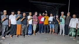 Foto:Puluhan wartawan kawal dugaan penganiayaan yang diduga dilakukan oleh eks Kades Batuampar, Kecamatan Guluk-Guluk