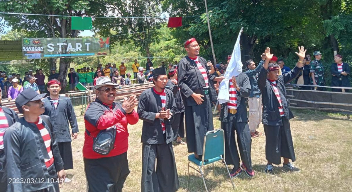 Moment Bupati Fauzi melepas kerapan kambing di desa tanjung