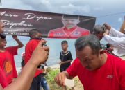 Dukung Ganjar Capres, Warga Pulau Masalembu Mengecat Putih Rambut