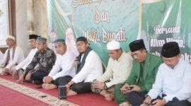 Foto:Bupati Fauzi didampingi Forkopimda saat Safari Ramadhan di Desa Palasa Talango