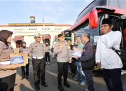 Kapolrestabes Surabaya Lepas Balik Gratis