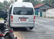 Breaking News, Mobil Plat Merah Milik Pemkab Sumenep Diduga Serempet Honda Beat