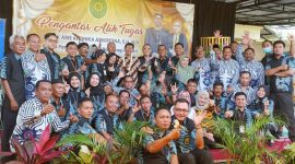 Foto:Moment pisah sambut Arie Andika Adikresna dengan keluarga besar PN Sumenep