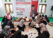 Asah Kemampuan Santri Ponorogo, GGN Jatim Dukung Ganjar Sulap Kayu Jadi Barang Bermutu Asah Kemampuan Santri Ponorogo, GGN Jatim Dukung Ganjar Sulap Kayu Jadi Barang Bermutu