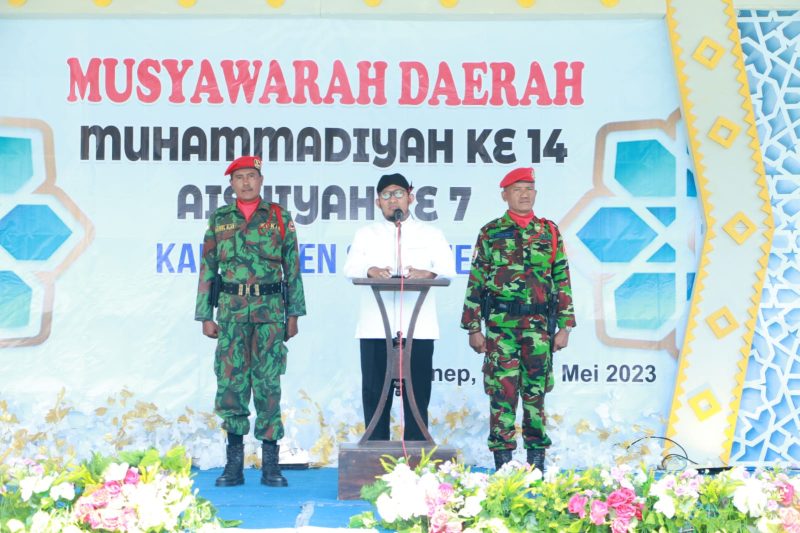 Foto:Bupati Fauzi saat membuka acara Musyda Muhammadiyah dan Aisyah Kabupaten sumenep