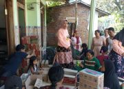 Mak Ganjar Jatim Bantu Warga yang Terdampak Lahar Dingin Semeru Mak Ganjar Jatim Bantu Warga yang Terdampak Lahar Dingin Semeru