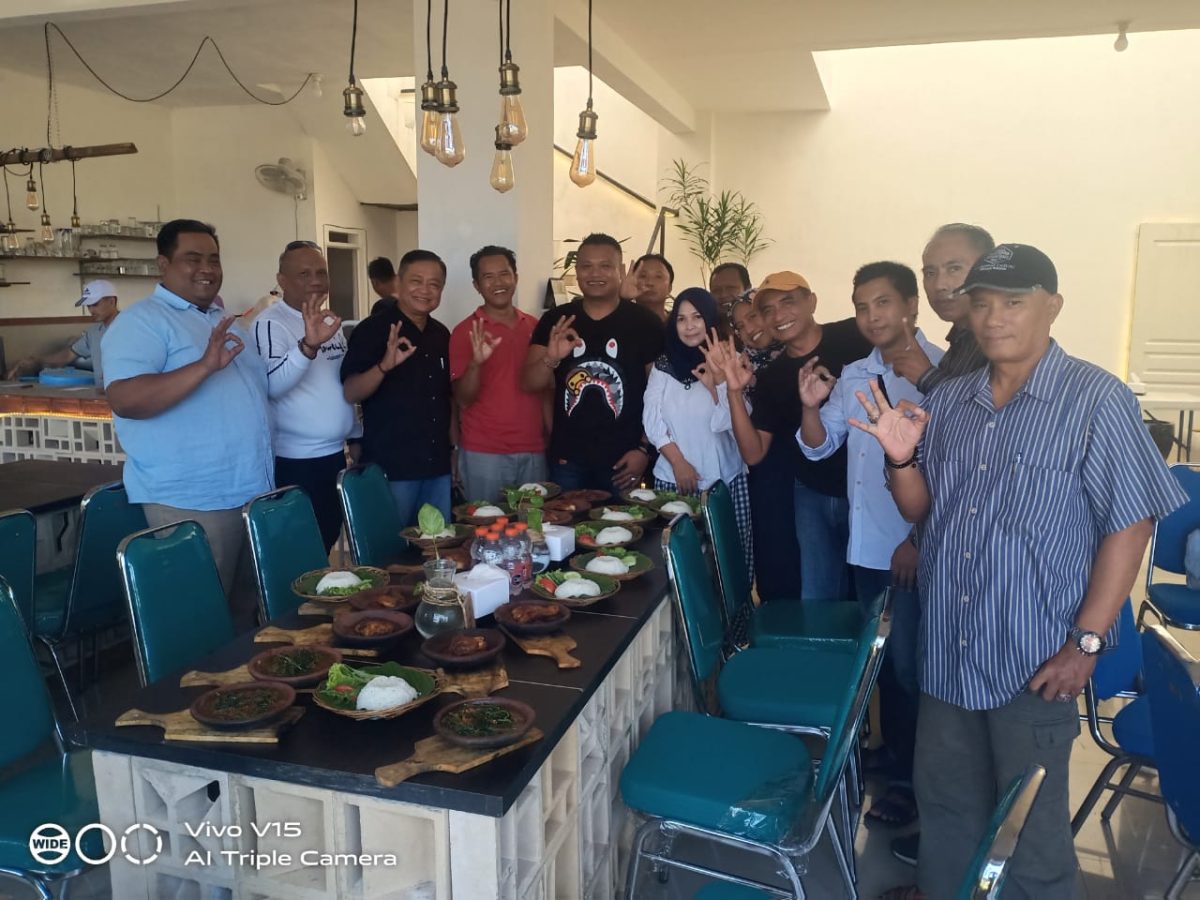 Foto:Pengurus OKE OCE SYAM Sumenep