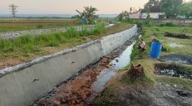 Foto:Penampakan proyek TPT di Desa Jambu yang tanpa dilengkapi papan informasi (dok.SJ)