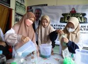 Orang Muda Ganjar Gelar Pelatihan Daur Ulang Limbah Menjadi Sabun di Blitar Orang Muda Ganjar Gelar Pelatihan Daur Ulang Limbah Menjadi Sabun di Blitar