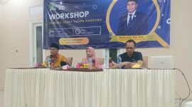 Foto:Moch. Azis, SH.MH anggota DPRD Jatim saat membuka workshop bahaya narkoba bagi pemuda