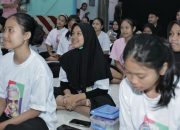 Srikandi Ganjar Tingkatkan Kreativitas Perempuan Milenial dalam Merias Penari lewat Pelatihan Make Up di Kedir Srikandi Ganjar Tingkatkan Kreativitas Perempuan Milenial dalam Merias Penari lewat Pelatihan Make Up di Kedir