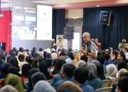 Didepan Ratusan Mahasiswa, Ganjar Berkomitmen Bangun Industri Digital untuk Indonesia Emas