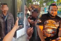 Foto: Kolase ketua KJJT (kiri) dan wartawan Sampang yang diduga mendapat intimidasi