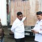 Foto:Bupati Sumenep Didampingi Kepala DKPP melepas Ekspor Bawang Merah ke Belanda