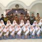 Foto: KPU beserta PPK Lenteng Dan PPS Daramista Foto bersama dengan Siswi MA Sabilul Muttaqin Daramista