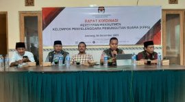 Foto:PPK Lenteng saat Rakor bersama PPS