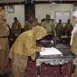 KANTOR BUPATI: Seluruh Kepala OPD dan Camat melakukan penandatanganan perjanjian kinerja dengan Wakil Bupati Sumenep Dewi Khalifah