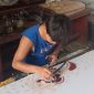 Salah satu pengarajin Batik tulis Al-Barokah Kabupaten Sumenep, Madura, Jawa Timur