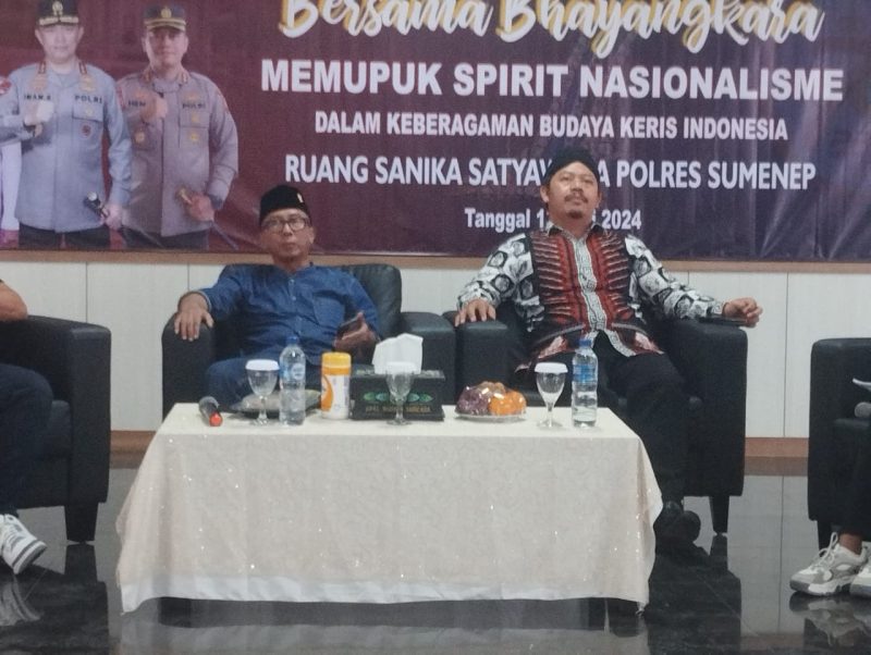 Budayawan Sumenep, menghadiri pameran keris dan batu akik