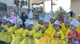 CERIA : Pendidikan Anak Usia Dini dan Taman Kanak-kanak mengikuti Masa Pengenalan Lingkungan Sekolah di NURUL JADID