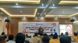 TEGAS: Ketua Bawaslu Kabupaten Sumenep, Achmad Zubaidi, saat memberikan sambutan dalam acara launching pemetaan kerawanan di Hotel Azmi, Sumenep, Madura, Jawa Timur.