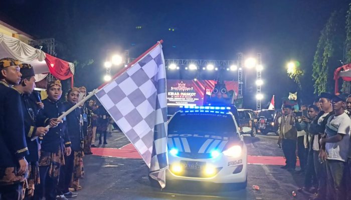 KPU Sumenep Gelar Kirab Maskot Si Jalih dan Si Busok Demi Sukseskan Pilkada Serentak 2024