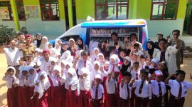 SWAFOTO: KKN Posko 30 Dorong Peningkatan Minat Baca Siswa SD di Sumberagung