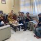 AUDIENSI: DPM UNIJA saat menemui Kepala Bagian (Kabag) Perekonomian Pemerintah Kabupaten Sumenep, Madura, Jawa Timur.