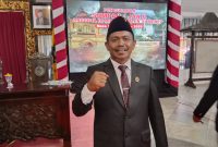 SEMANGAT: Endi usai resmi dilantik menjadi anggota Dewan Perwakilan Rakyat Daerah (DPRD) Sumenep