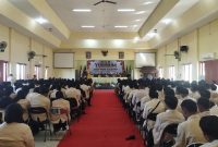 SAKRAL: Mahasiswa STKIP PGRI Sumenep dalam mengikuti acara yudisium
