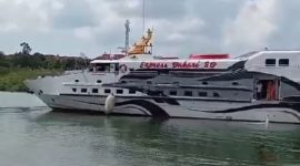 Kapal Cepat untuk Pulau Sepudi dan Raas