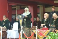 SAMBUTAN: Plt Bupati Sumenep, Dewi Khalifah, saat menghadiri upacara Peringatan Hari Jadi Ke 755