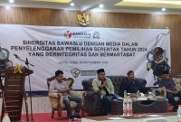 SAMBUTAN: Suasana Media Gathering yang digelar Bawaslu Sumenep, di Hotel Asmi