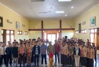 FOTO BERSAMA: Pembukaan Pelantikan Anggota Baru yang Diadakan UKM Pramuka STKIP PGRI Sumenep