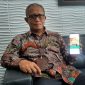 BERKACAMATA: Direktur Utama PT BPRS Bhakti Sumekar, Hairil Fajar (Doc. Seputar Jatim)