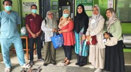 SWAFOTO: Kepala dan petugas Dinkes P2KB Sumenep, saat melakukan pemantauan ke Puskesmas di Wilayah Daratan (Doc. Seputar Jatim)