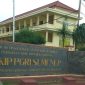PINGGIR JALAN: Kampus STKIP PGRI Sumenep (Foto Istimewa)