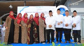 BERJAJAR: Foto bersama Kepala DKPP berserta staf usai menggelar halal bihalal (SandiGT - Seputar Jatim)