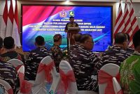 FOKUS: Bupati Sumenep, Achmad Fauzi Wongsojudo memberikan sambutan dalam agenda penandatanganan NPHD dan BAST aset tanah kepada TNI AL di Surabaya (Doc. Seputar Jatim) 