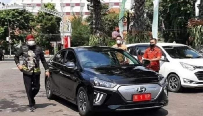 Di Periode Kedua Pimpin Sumenep, Achmad Fauzi Wongsojudo Tolak Mobdin Baru Karena yang Lama Masih Layak Pakai
