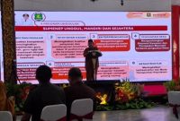 MEMAPARKAN: Wakil Bupati Sumenep, Imam Hasyim, saat memberikan sambutan sekaligus membuka acara Musrenbang RPJMD 2025-2029 di Pendopo Agung Sumenep (Doc. Seputar Jatim)